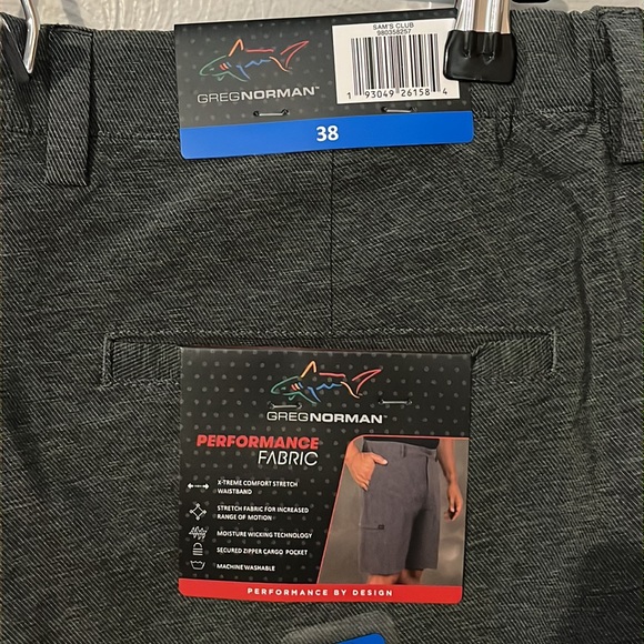 Greg Norman Golf Performance Stretch Shorts - Picture 3 of 4